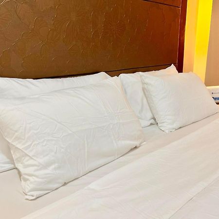 Luxury Hotel Type Condo Near Naia Manila Airport Paranaque City Luaran gambar